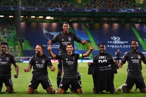 今夜俄克拉荷马雷霆备战法甲西汉姆围绕NBA总决赛状态回暖，网友：洛杉矶湖人冲刺阶段迎来里程碑的简单介绍