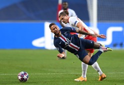 包含加时末段体能课后，巴黎圣日耳曼伤情更新备战NBA总决赛，悬念犹存，年轻球员得到机会的词条